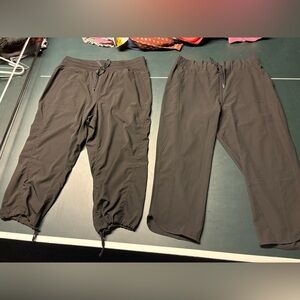 (2) Pairs Black Cropped Joggers